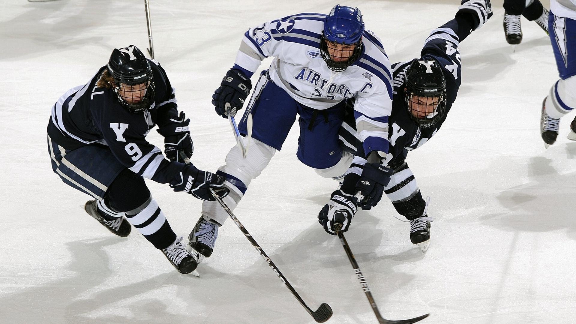 “宽板滑水：东三叉湖赛场创新运动，激情无限”