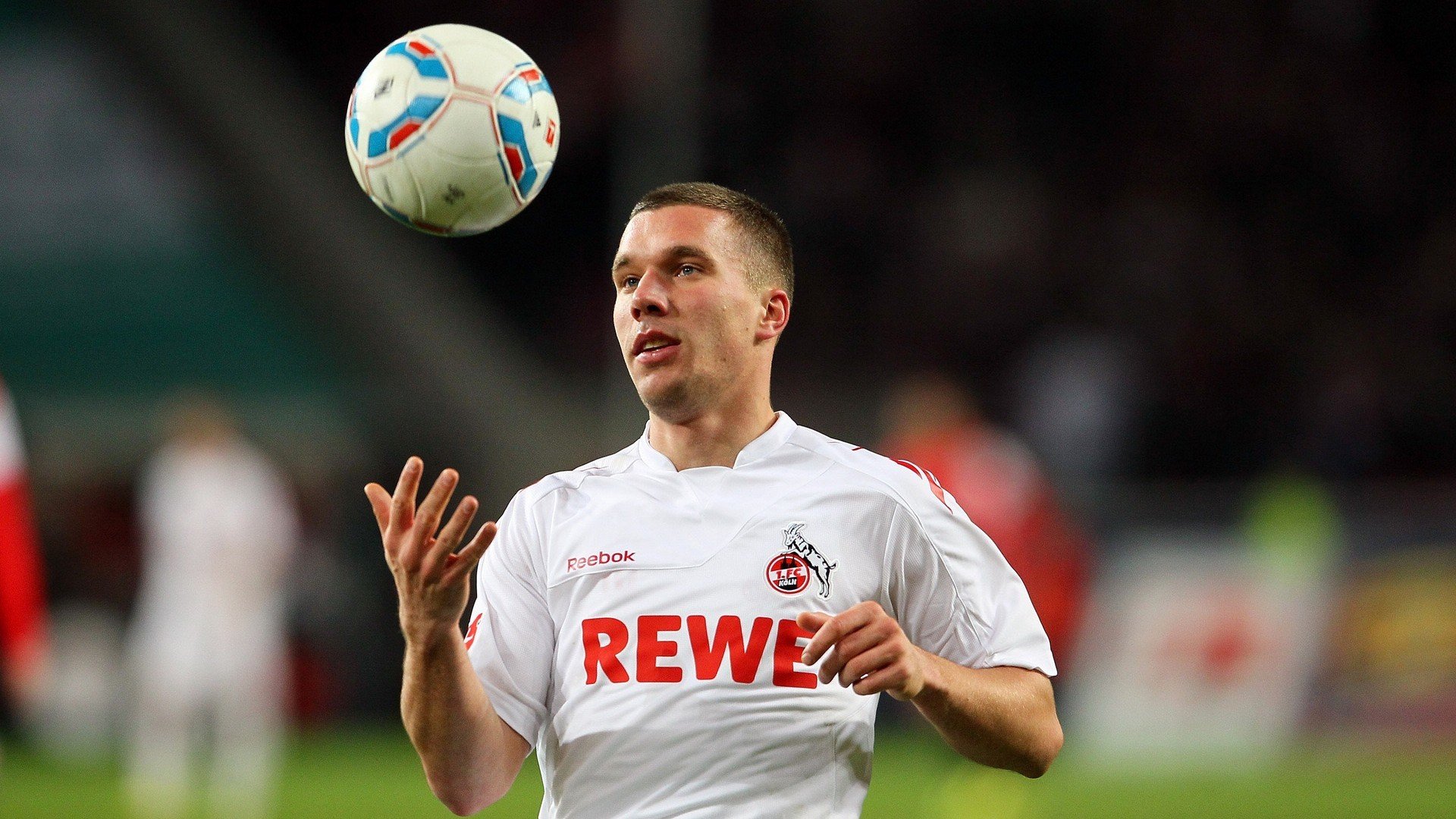 社区儿童障碍跑 每月主题不同保持新鲜感